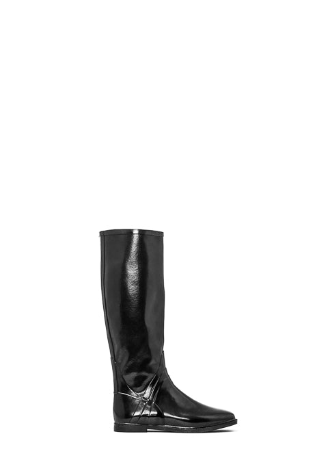 ACQUO of Sweden knee-high black boots in high-shine finish with flat sole – classic Scandinavian design meets timeless comfort and elegance