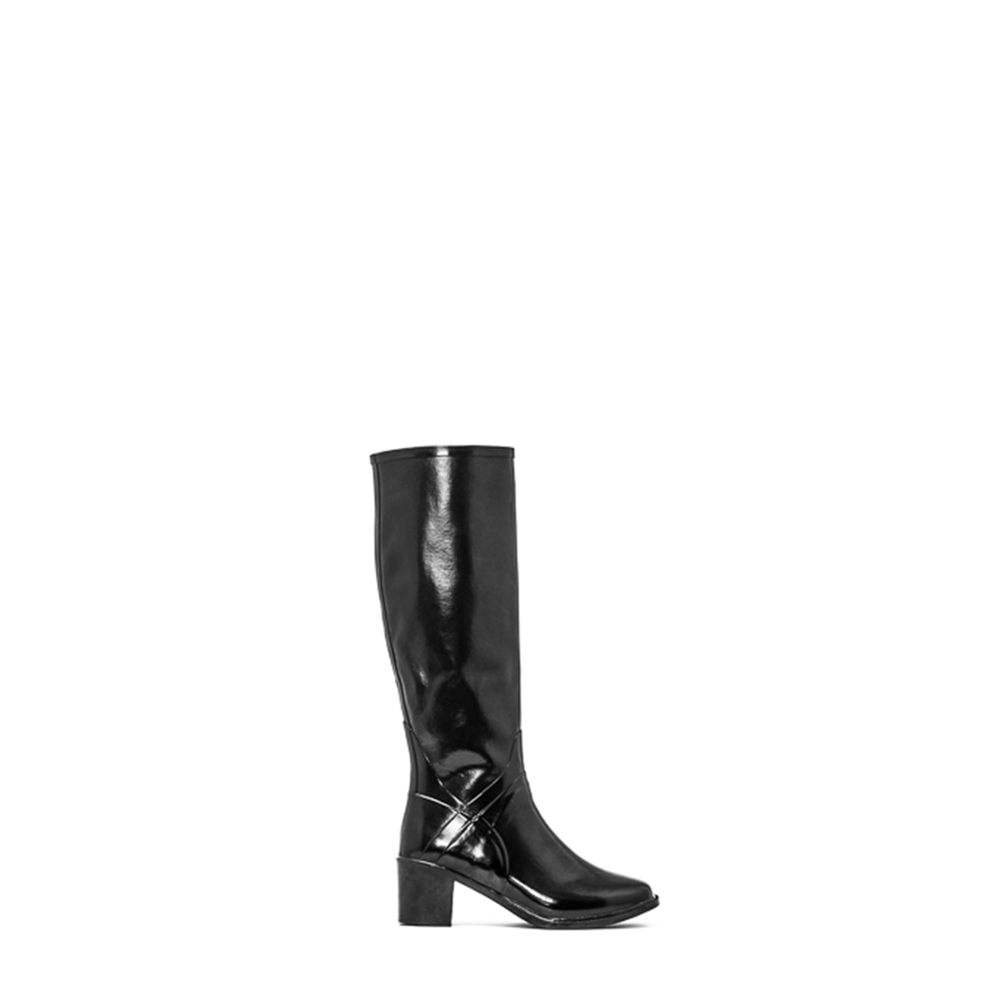 ACQUO of Sweden knee-high black boots with block heel – sleek Scandinavian design combining timeless fashion with high-gloss statement finish